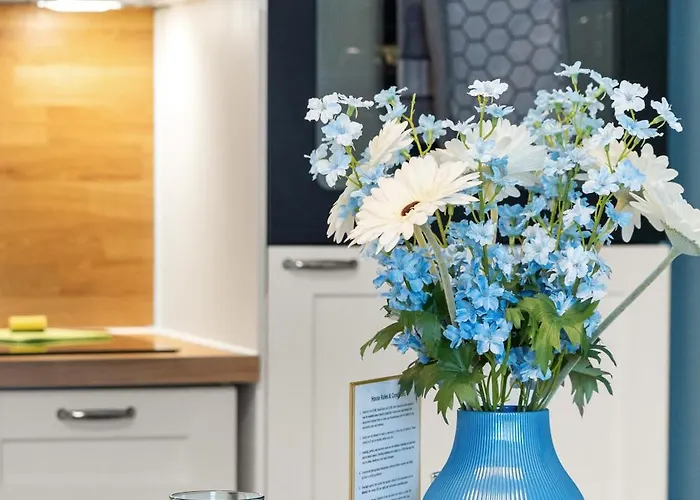 Federnest - Superior-2-zimmer-wohnung - Kingsize Boxspringbett - Home-office Mit Monitor - 11 Min Hbf Apartment Duisburg